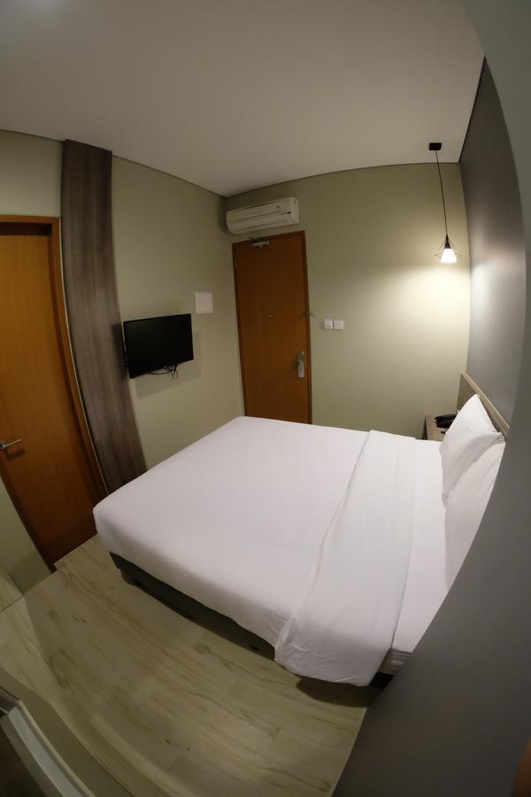 U Stay Hotel Tebet Jakarta Exterior foto